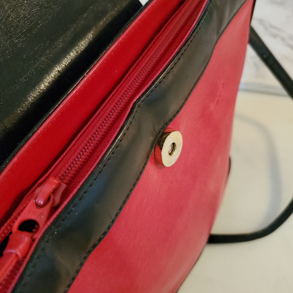 Balenciaga Red With Black Handbag ,vintage. - Picture 13 of 13